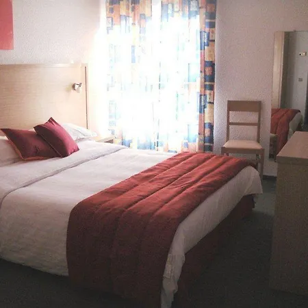 Le Sud Жюан-ле-Пен