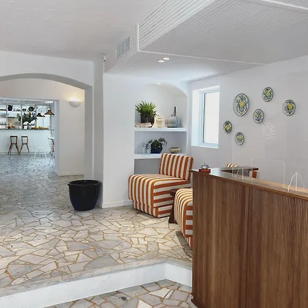 Le Sud Готель Жюан-ле-Пен