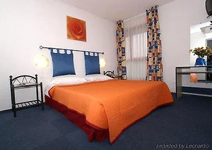 Le Sud 3* Juan-les-Pins