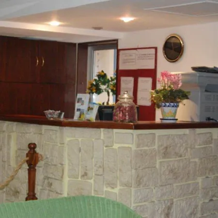 Le Sud 3* Жюан-ле-Пен